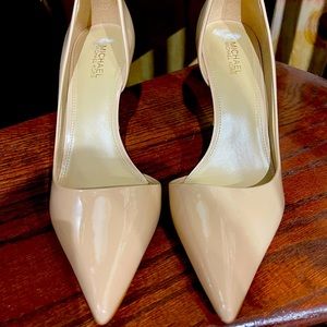 Nude patent leather 3.5inch heels